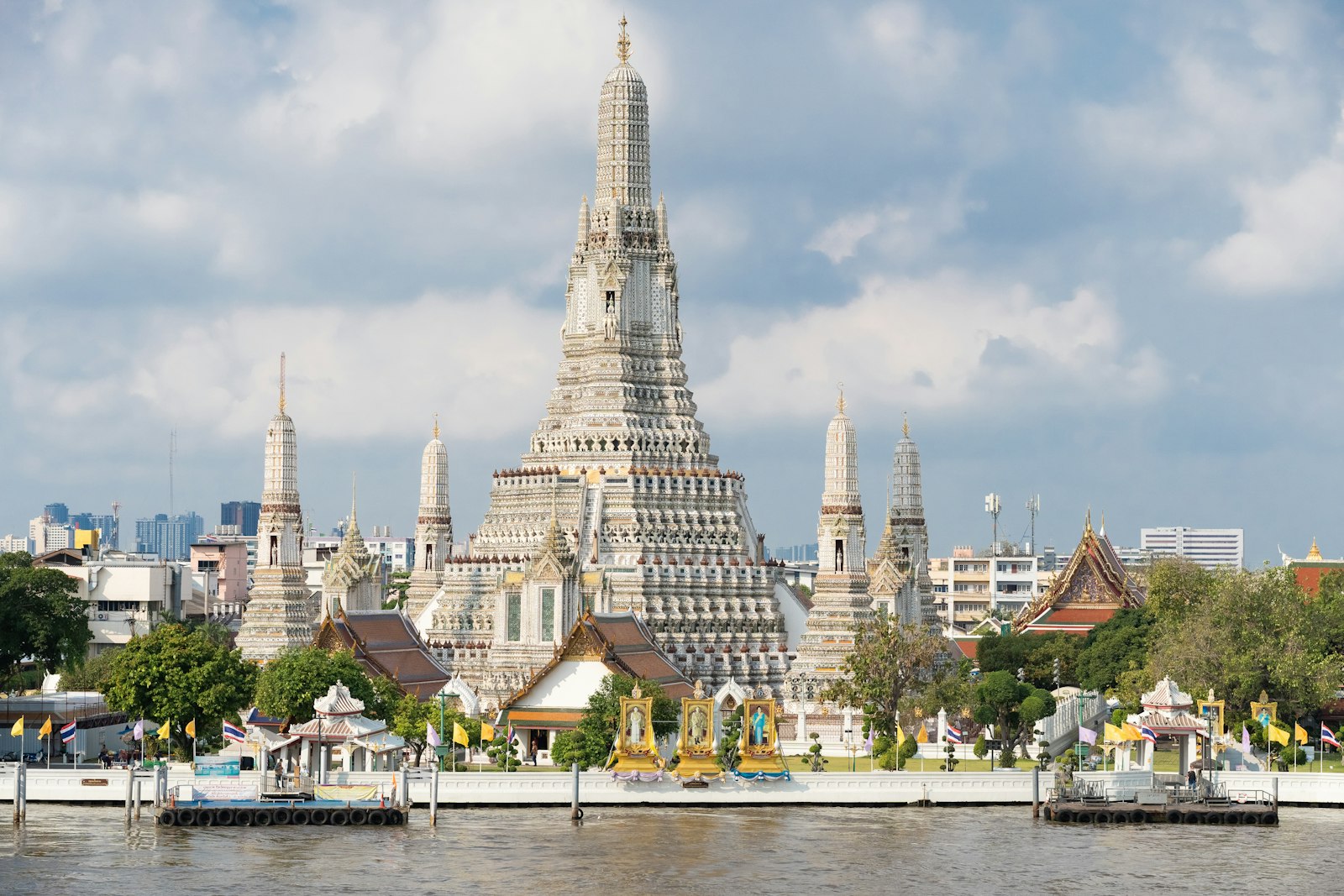 Thailand from Canada: Visa, Best Time and Where to Stay